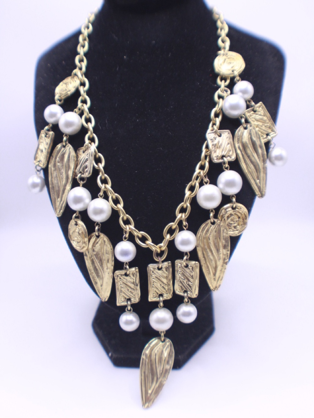 Gold-Tone Statement Necklace White Faux Pearl Dingle Dangles toggle clasp 19”